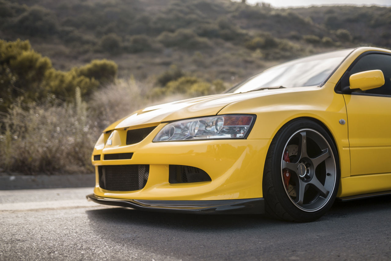 2002 Mitsubishi EVO VII - Motegi MR159 BATTLE V - Gray | Motegi Wheels
